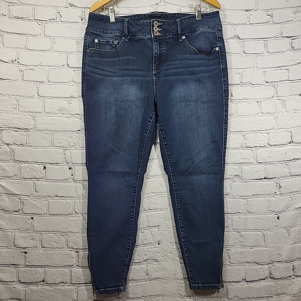 Torrid Jeans Sz 18 Womens Skinny Stretch Dark Wash Zippered Ankles